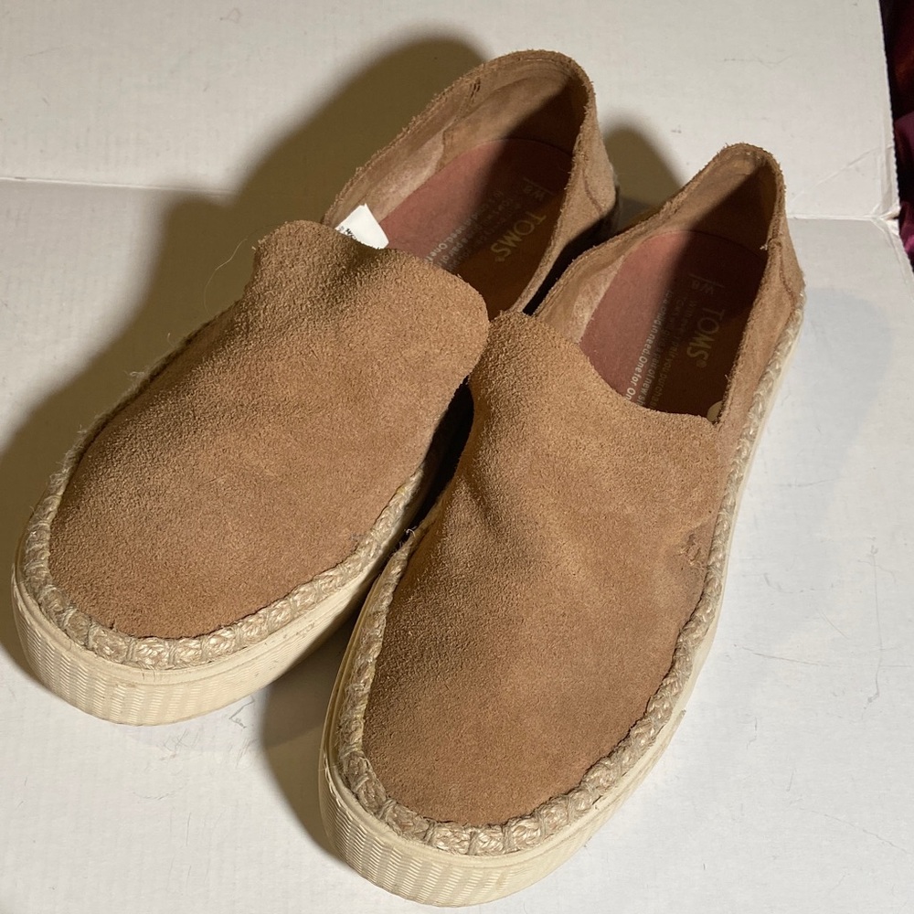 Tom’s Suede Loafers